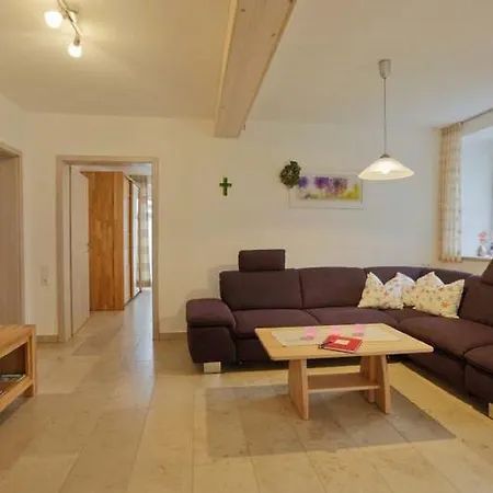 Wimbauer Apartment *